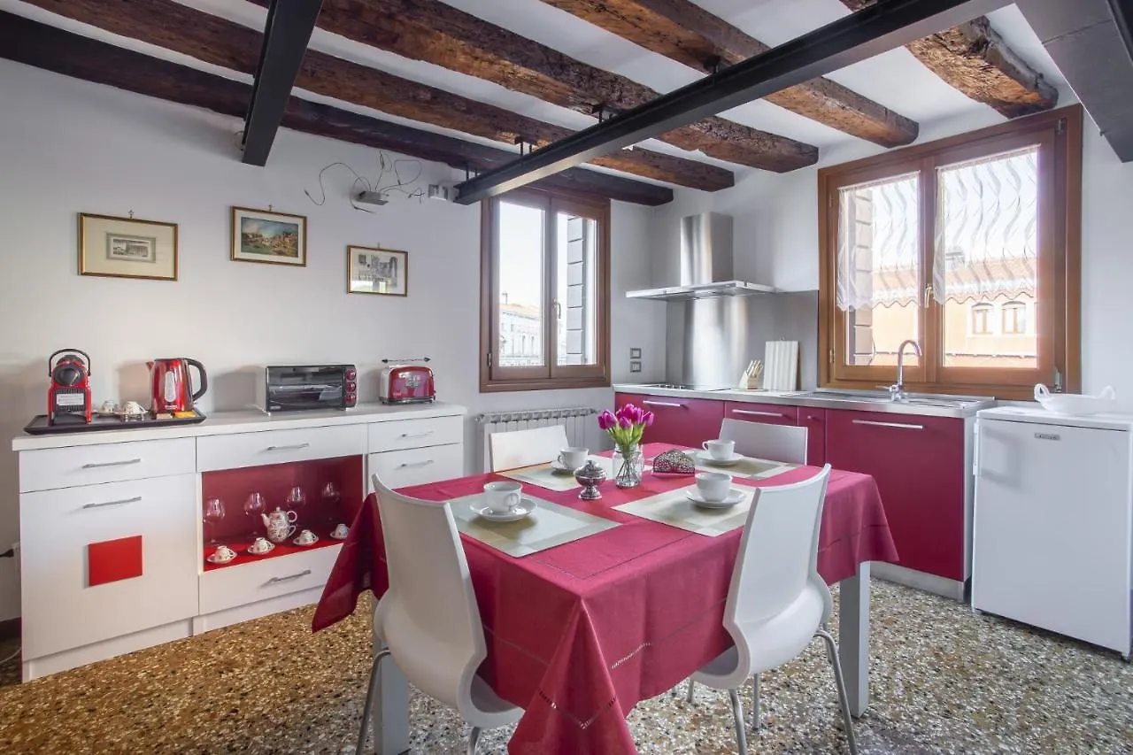 Ca Alle Guglie Apartment Venice