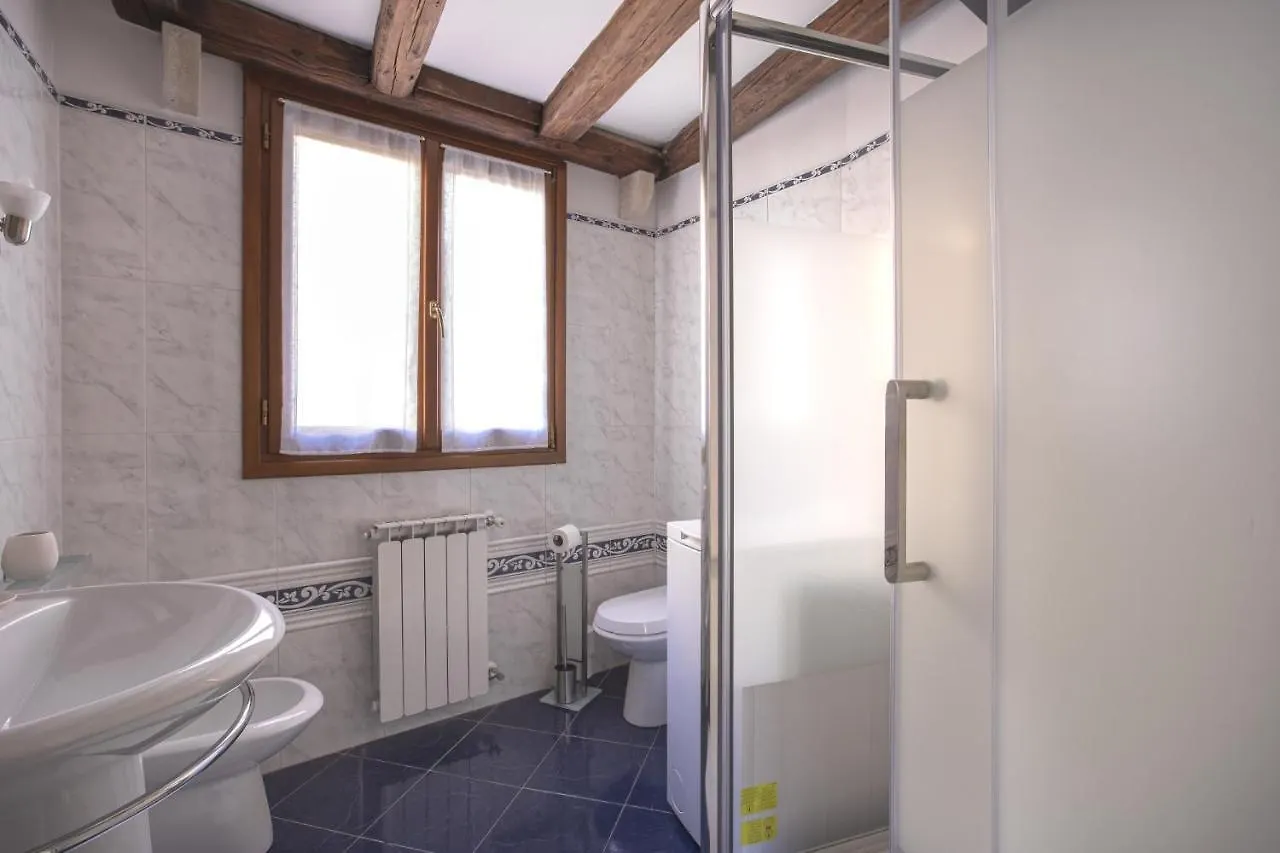 Ca Alle Guglie Apartment Venice Italy