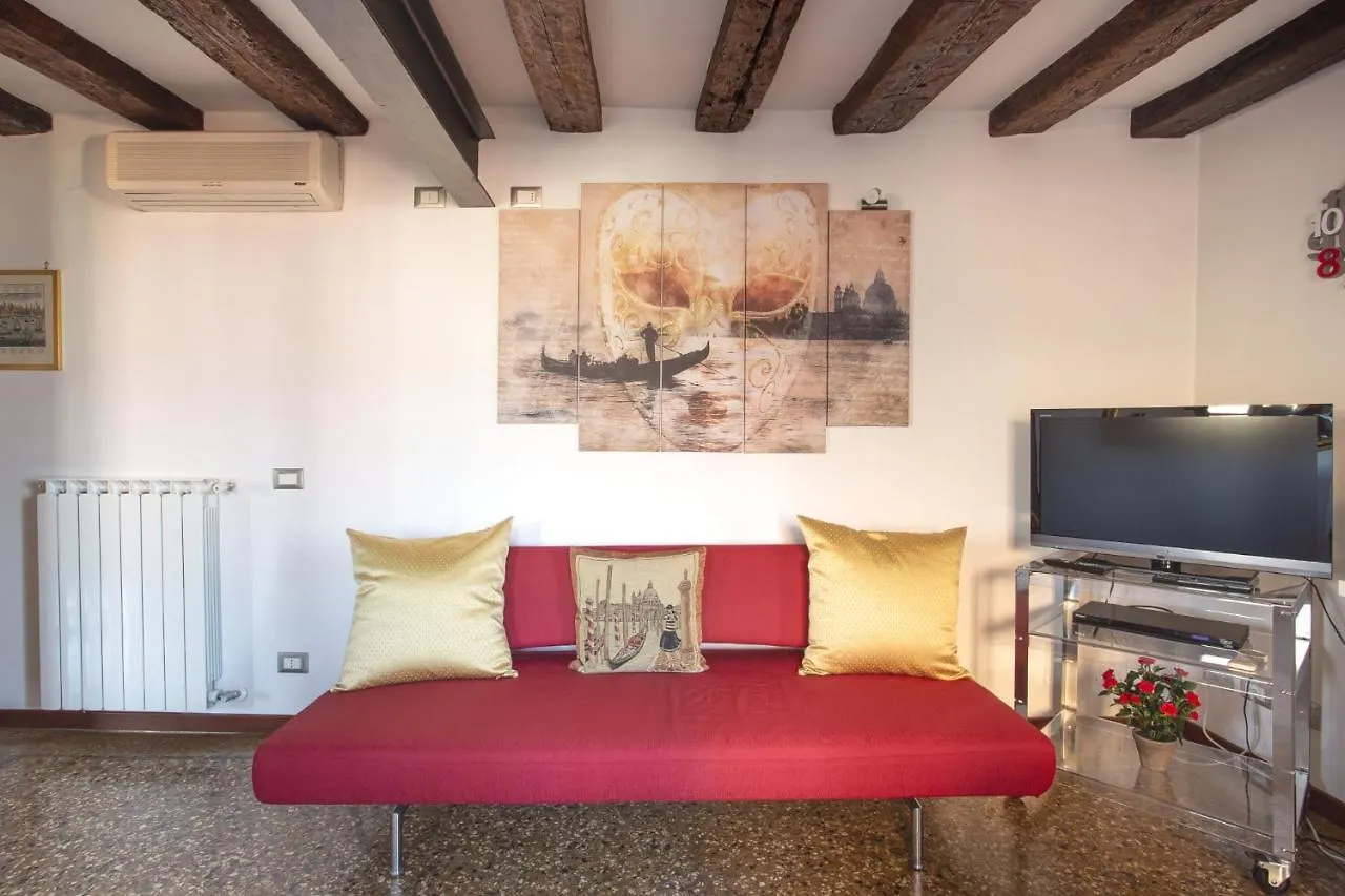 Ca Alle Guglie Apartment Venice